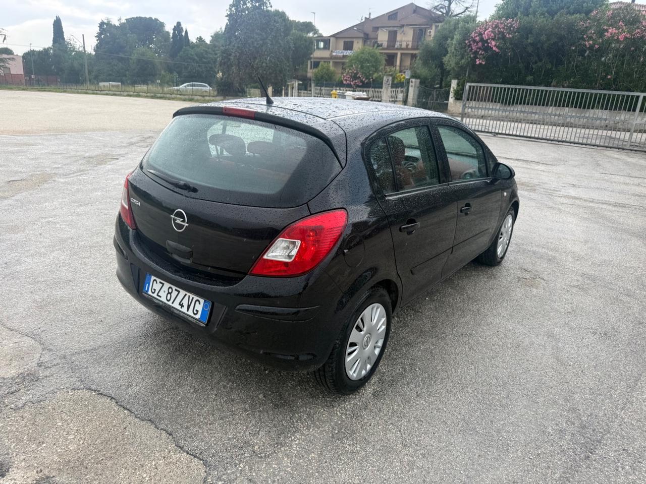 Opel Corsa 5 porte 1.0 Benzina NEOPATENTATI