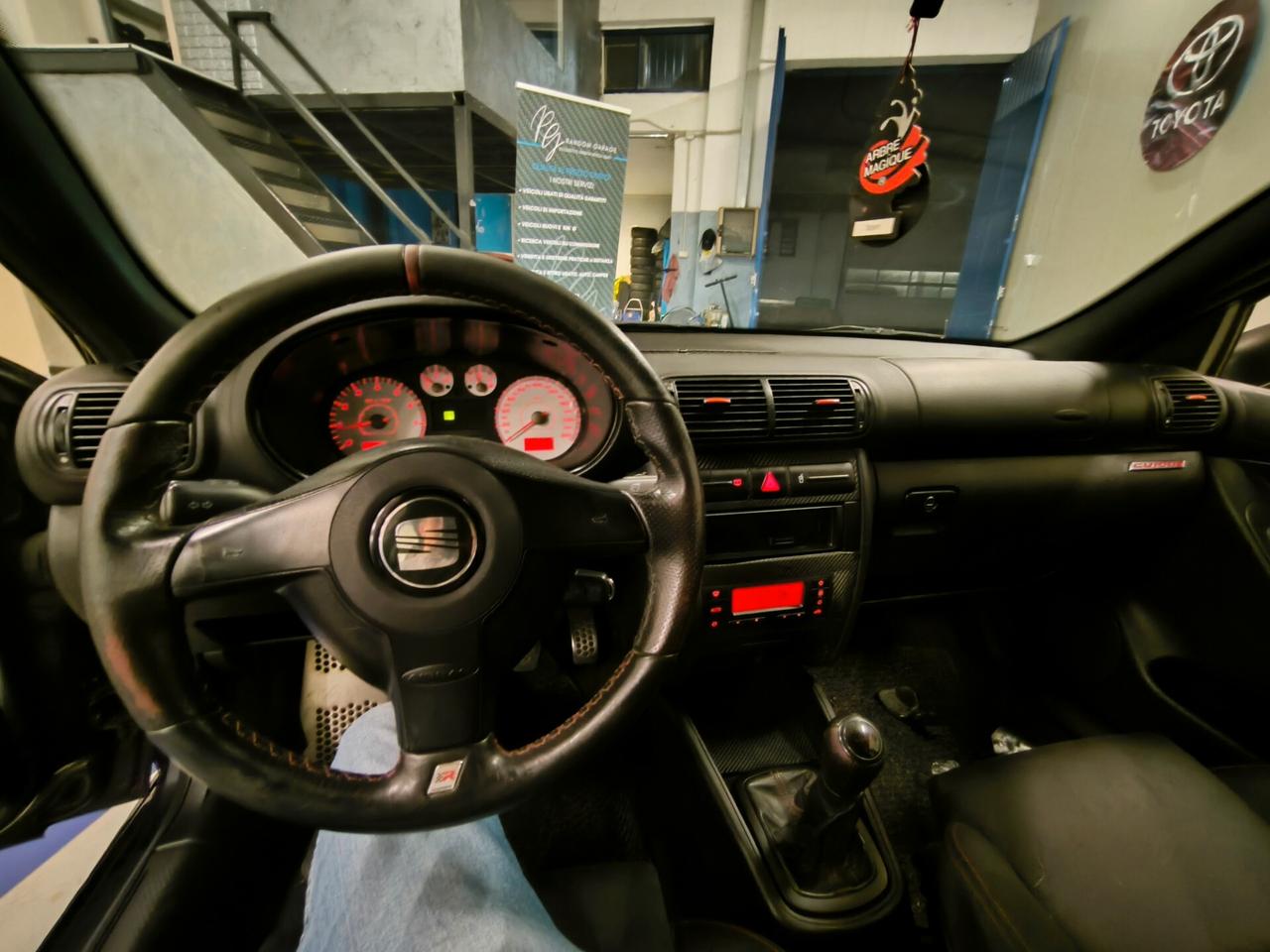 Seat Leon 1.8 T 20V cat Cupra R