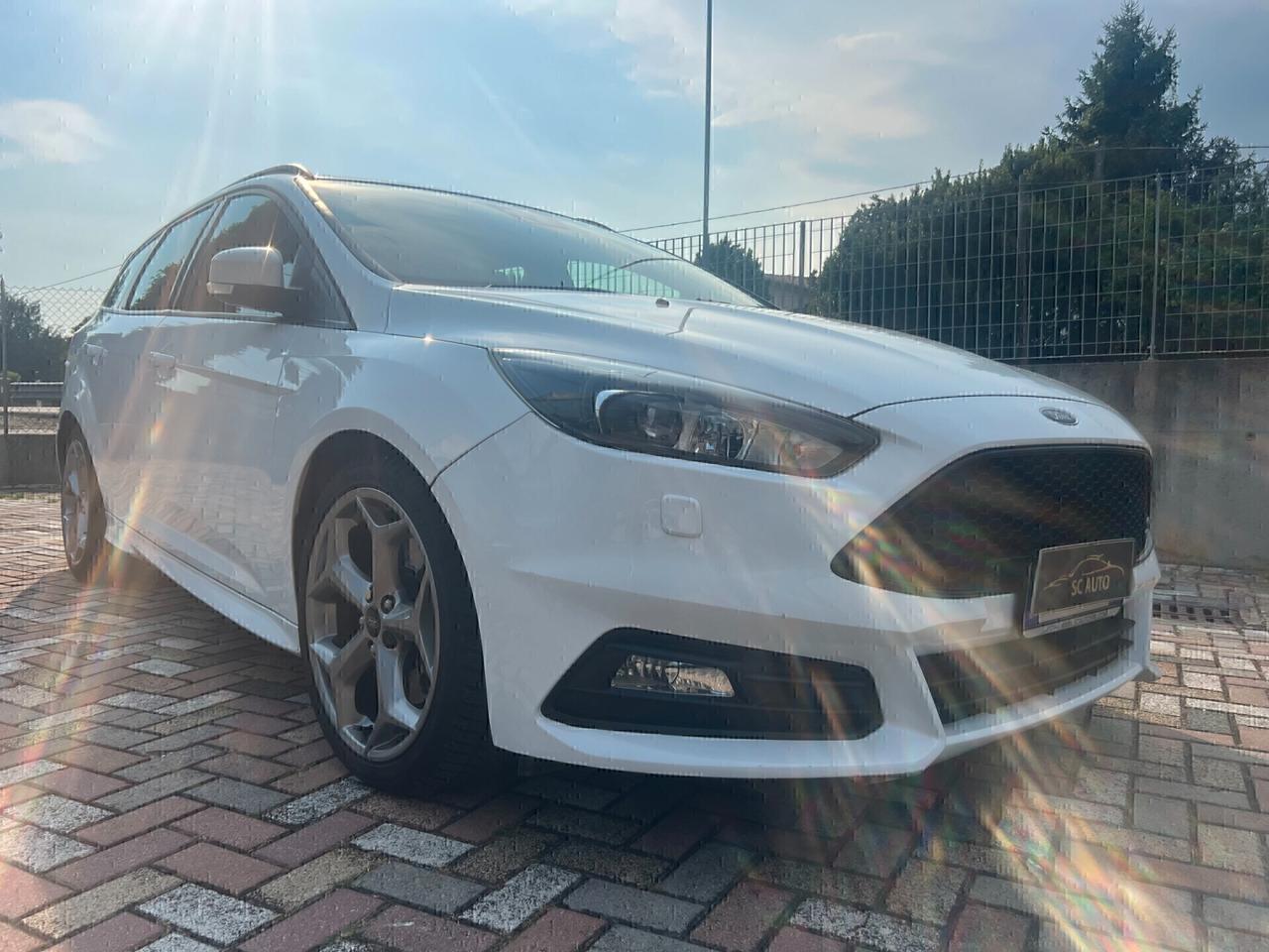 Ford Focus 2.0 TDCi 185 CV Powershift SW ST3
