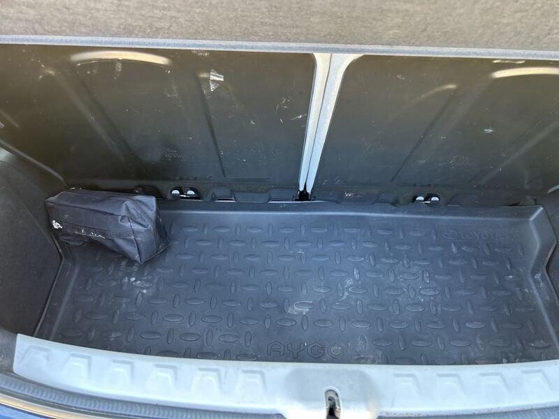 Toyota Aygo II 5p 1.0 x-play my15