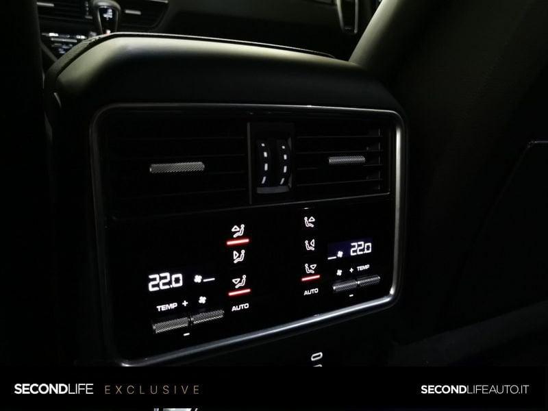 Porsche Cayenne Coupè Cayenne Coupe 3.0 e-hybrid tiptronic