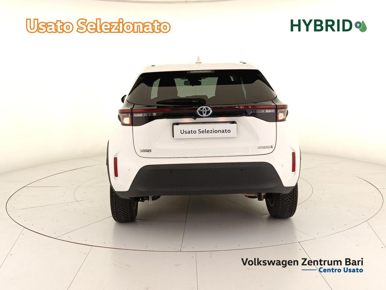 Toyota Yaris cross 1.5h business fwd 116cv e-cvt