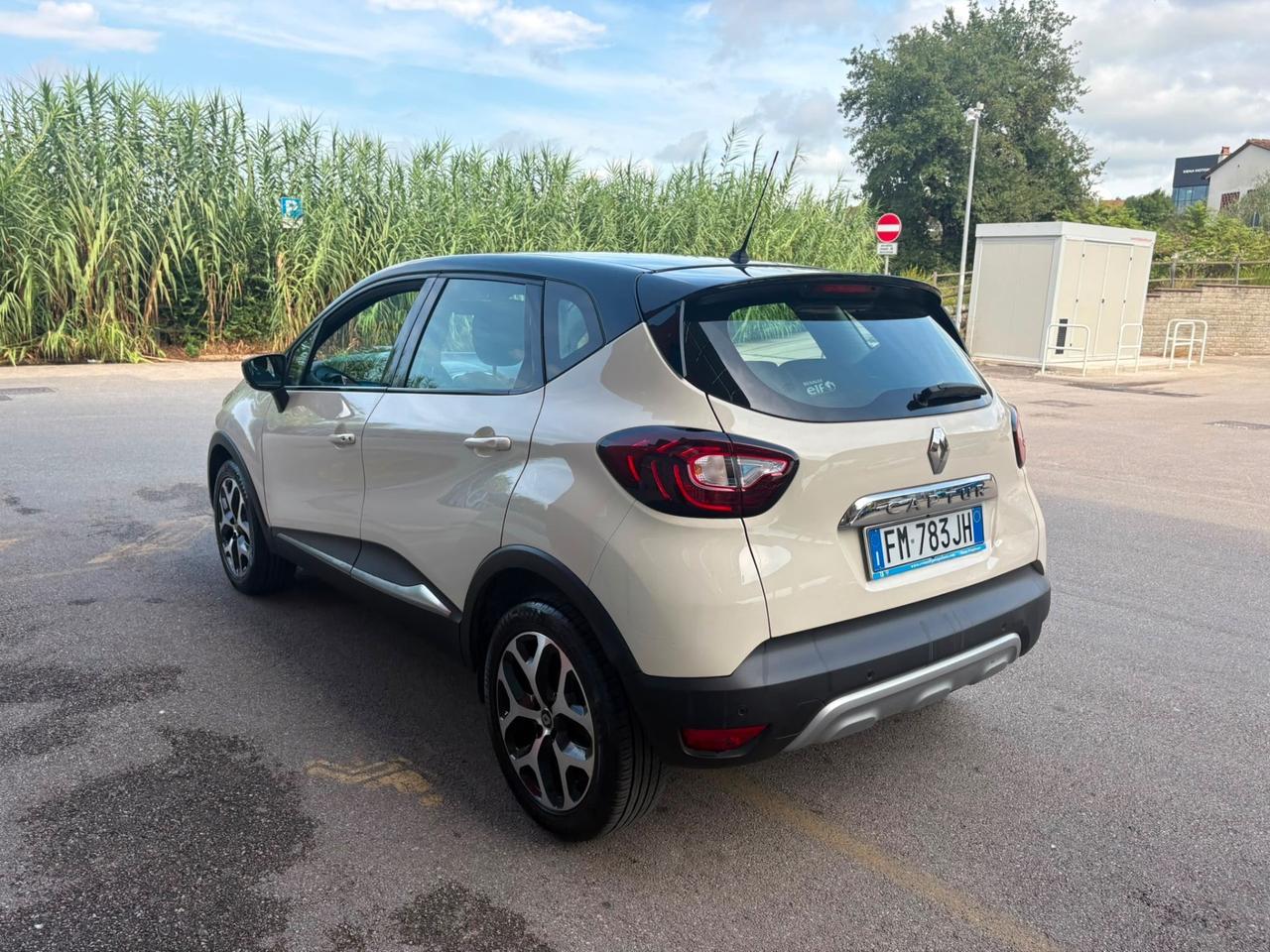 Renault Captur dCi 8V 90 CV Sport Edition