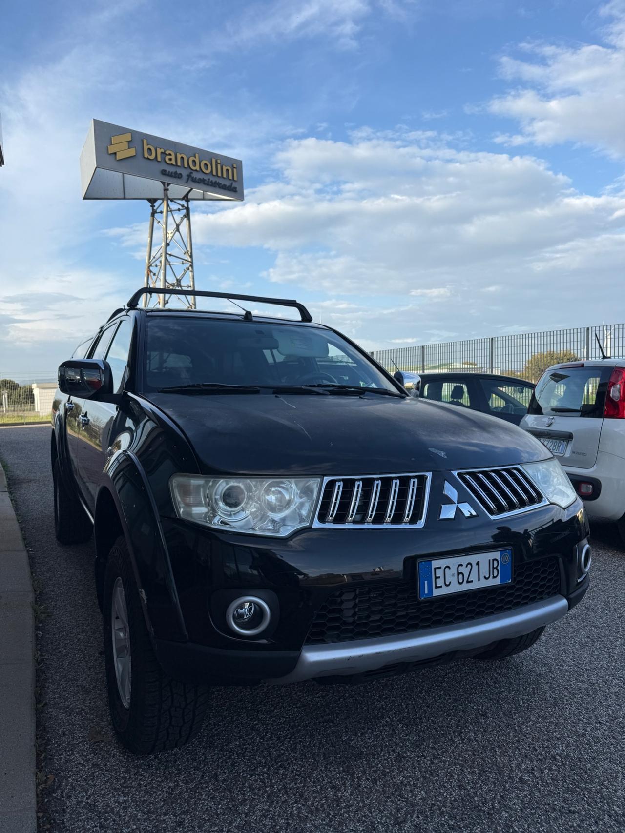 Mitsubishi L200 2.5 DI-D 136CV Intense GANCIO TRAINO