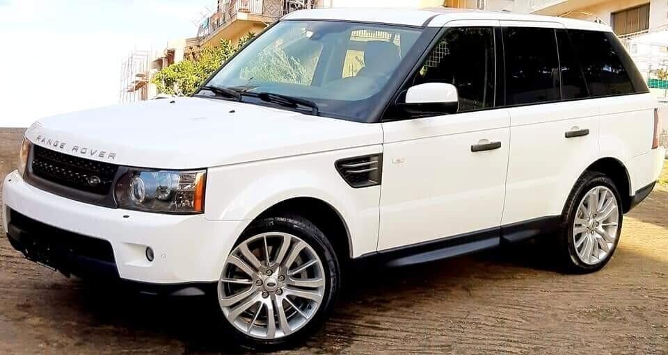 Land Rover RR Sport 3.0 TDV6 HSE 245Cv Restyling