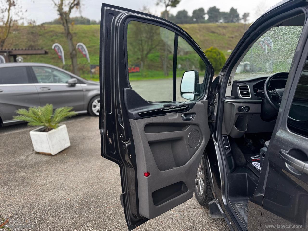 Tou.Cust. 320 2.0 EcoB 130 MHEV PC Tit.