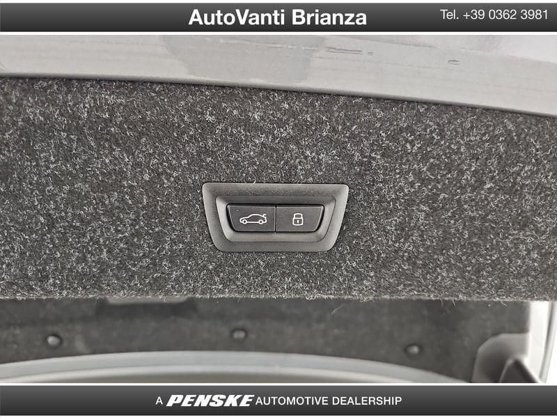 BMW Serie 3 320d xDrive mhev 48V LCI MSport Pro