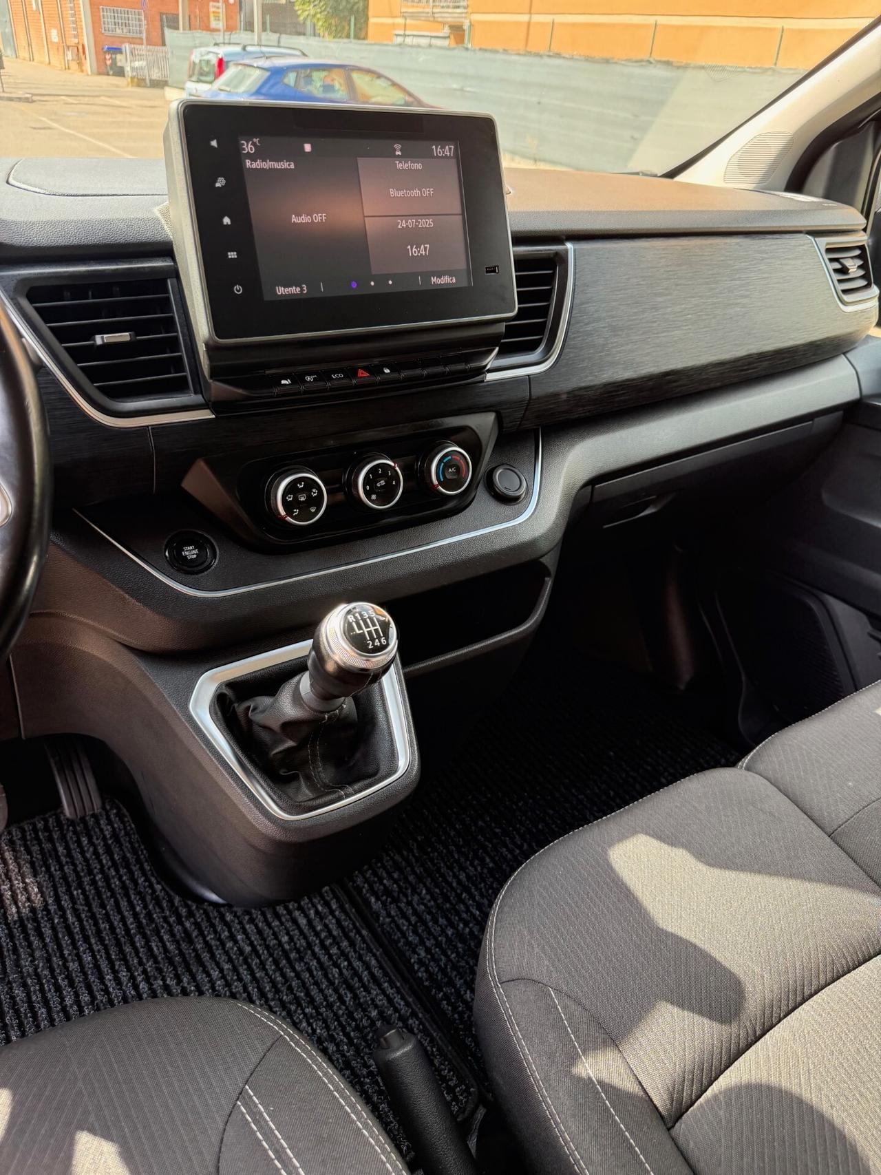 Renault Trafic 2.0 dCi - 9 POSTI - 12 MESI DI GARANZIA
