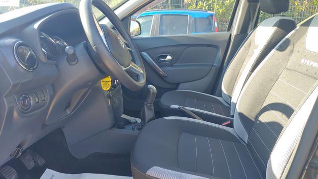 DACIA Sandero 0.9cc 90cv NAVI CRUISE CONTROL