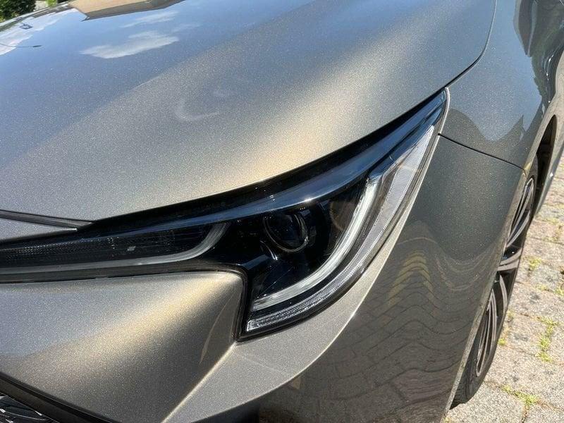 Toyota Corolla 1.8 Hybrid Style