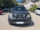 Nissan Navara 2.5 dCi 4 porte Double Cab LE