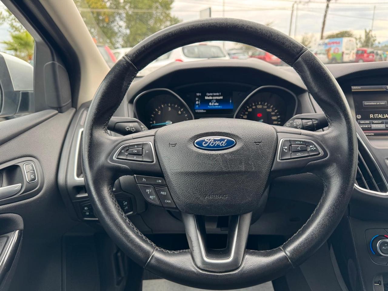 Ford Focus 1.5 TDCI 95CV S&S SW TIATNIUM 2015