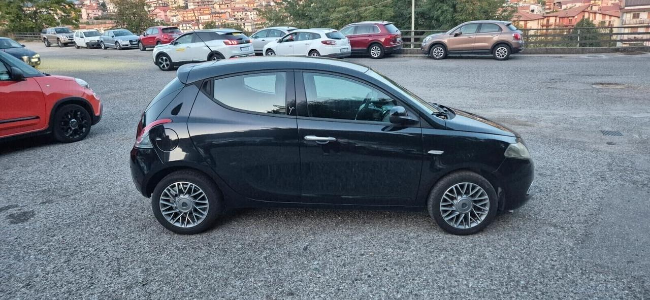 Lancia Ypsilon 1.3 MJT 95 CV S&S Platinum Full Optionals