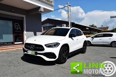 MERCEDES-BENZ GLA 200 Automatic Premium