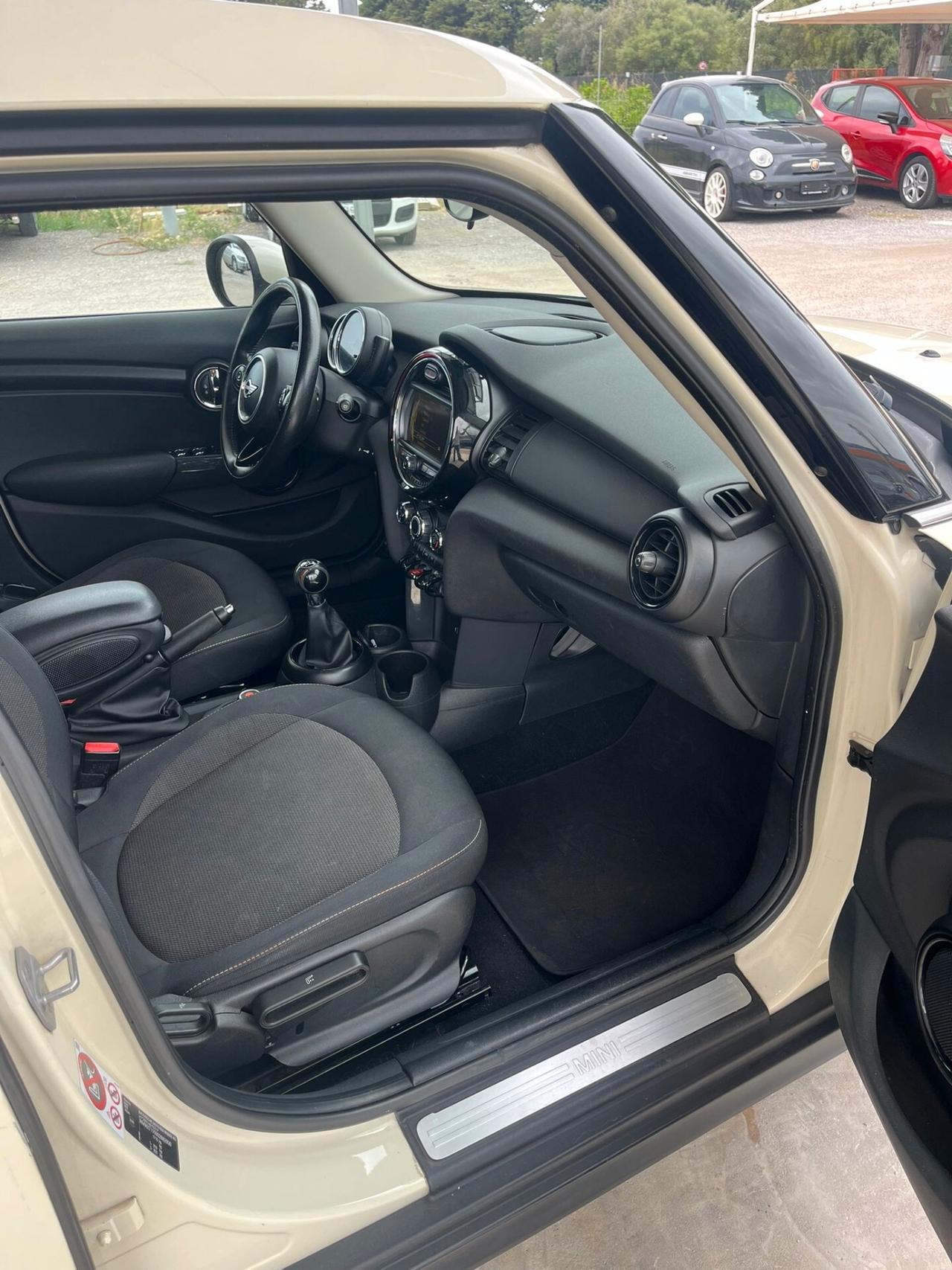 Mini 1.5 One D Hype 5 porte