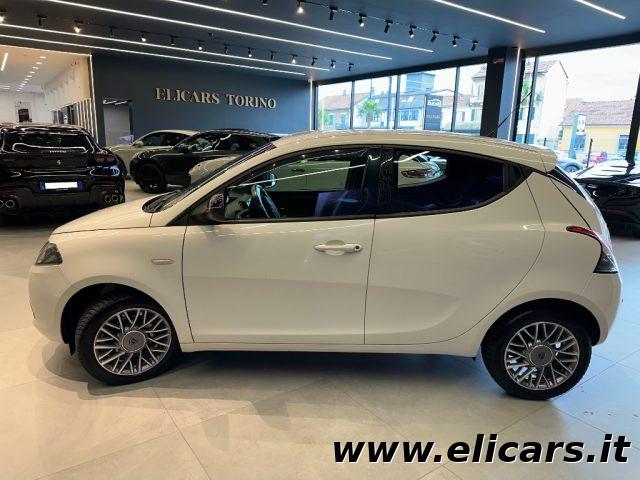 LANCIA Ypsilon 1.2 69 CV 5 porte GPL Ecochic Gold