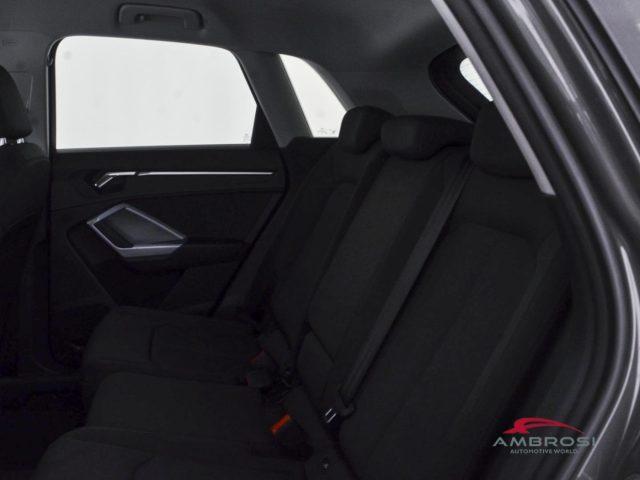 AUDI Q3 35 2.0 tdi S line edition s-tronic