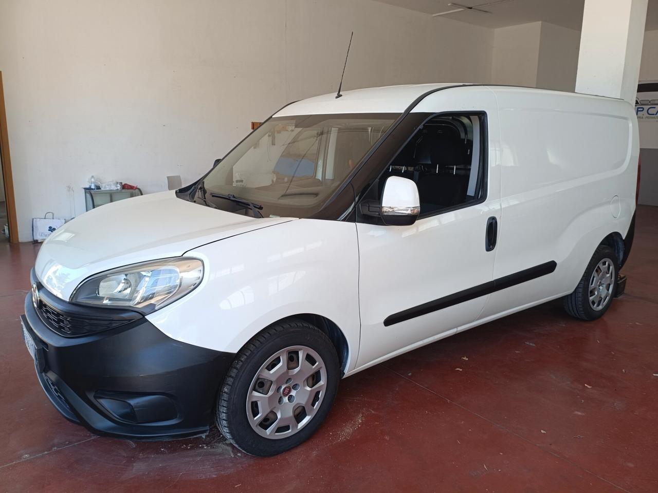 Fiat Doblo Doblò 1.4 T-Jet Natural Power PL-TN Cargo Maxi Lamierato