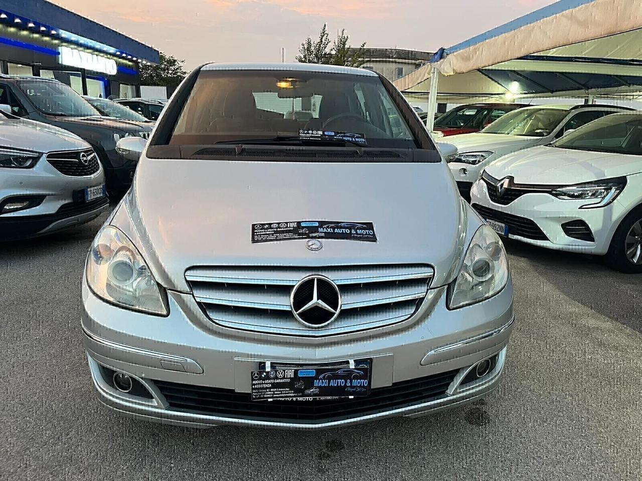 Mercedes-benz B 180 CDI 1 PROPRIETARIO (SI)