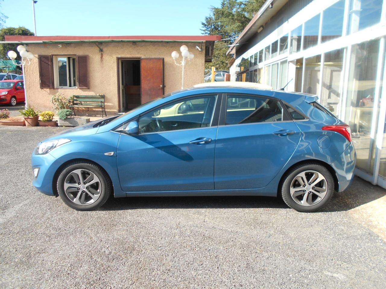 Hyundai i30 1.4 5p. Classic