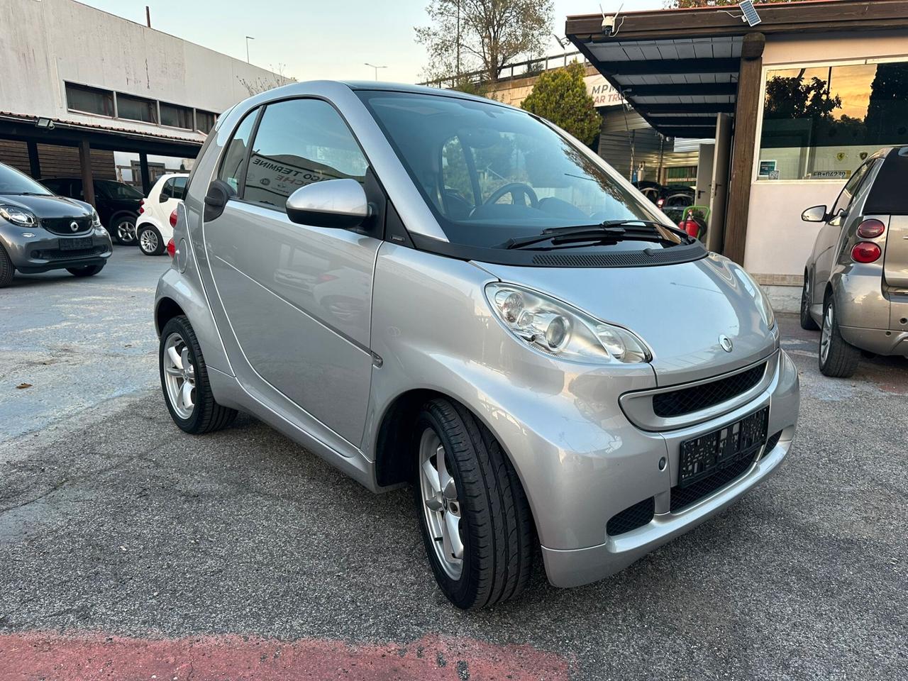 Smart ForTwo 1000 52 kW MHD coupé passion