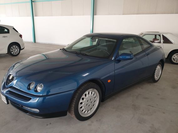 Alfa Romeo GTV Spider 2.0i 16V Twin Spark cat