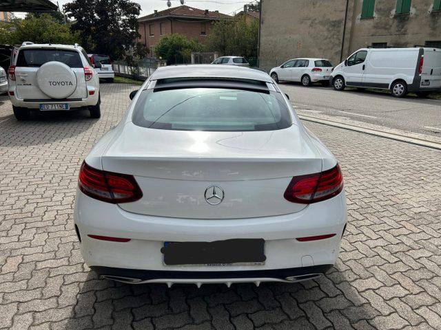 MERCEDES-BENZ C 220 d Coupé Premium PANORAMA