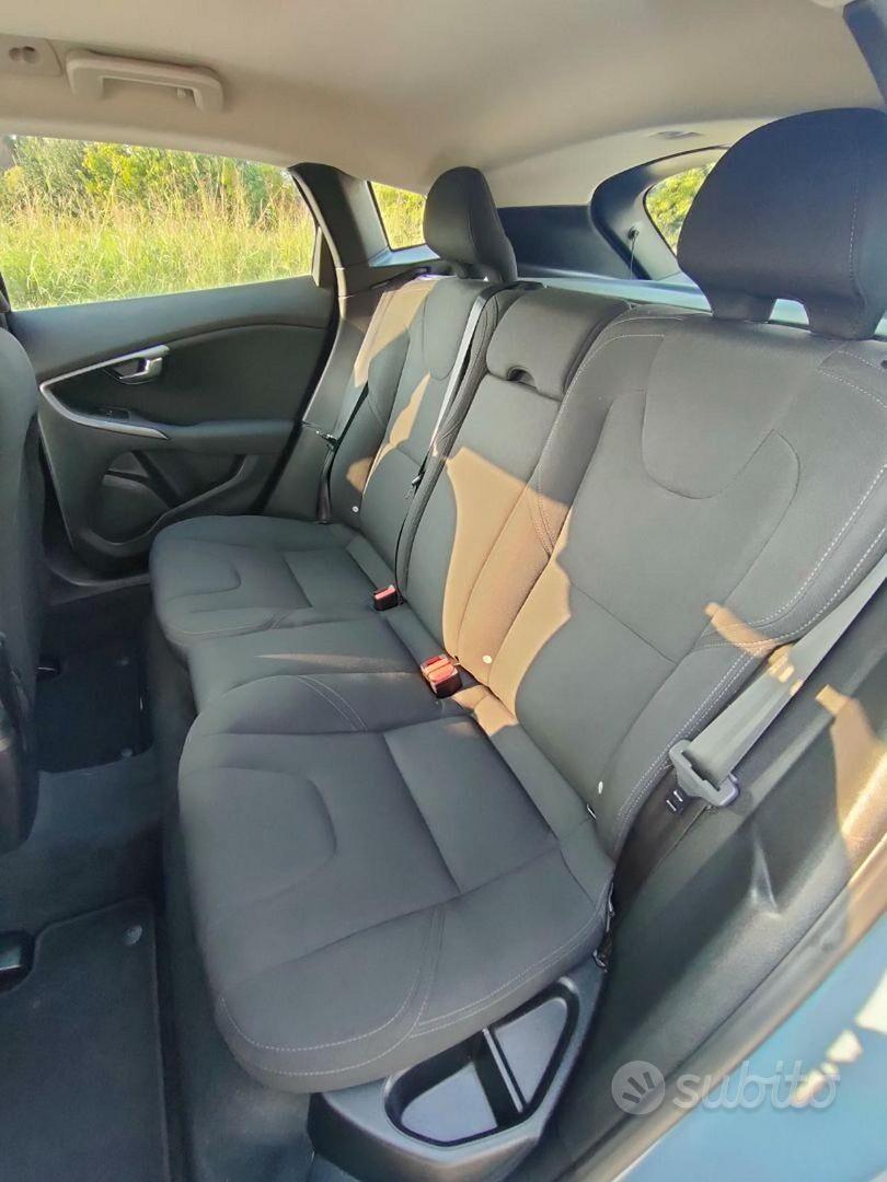 VOLVO V40 D2 Business ProM-Mo