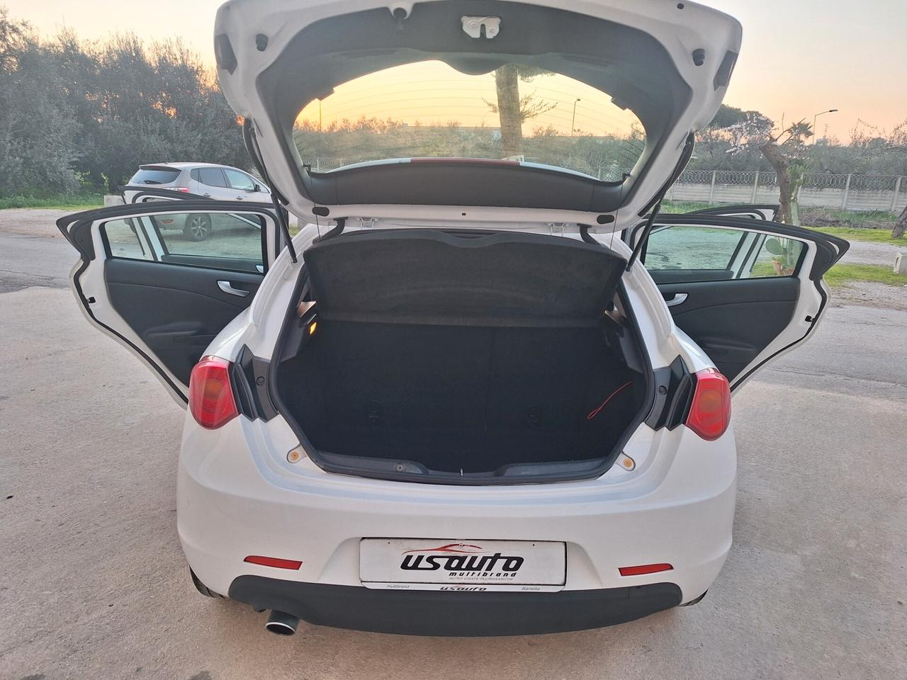 Alfa Romeo Giulietta 1.6 JTDm-2 120 CV Distinctive