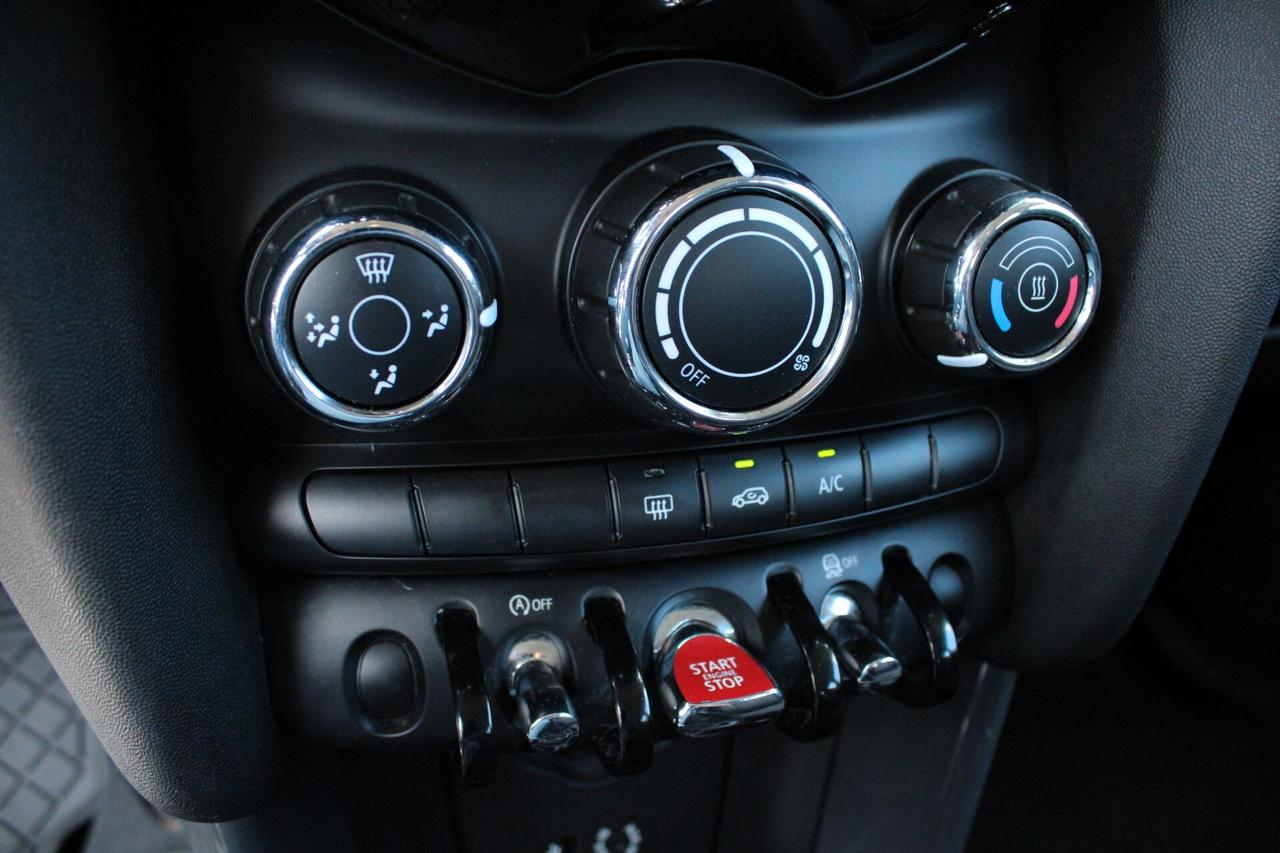 Mini 1.5 Cooper D 5 porte