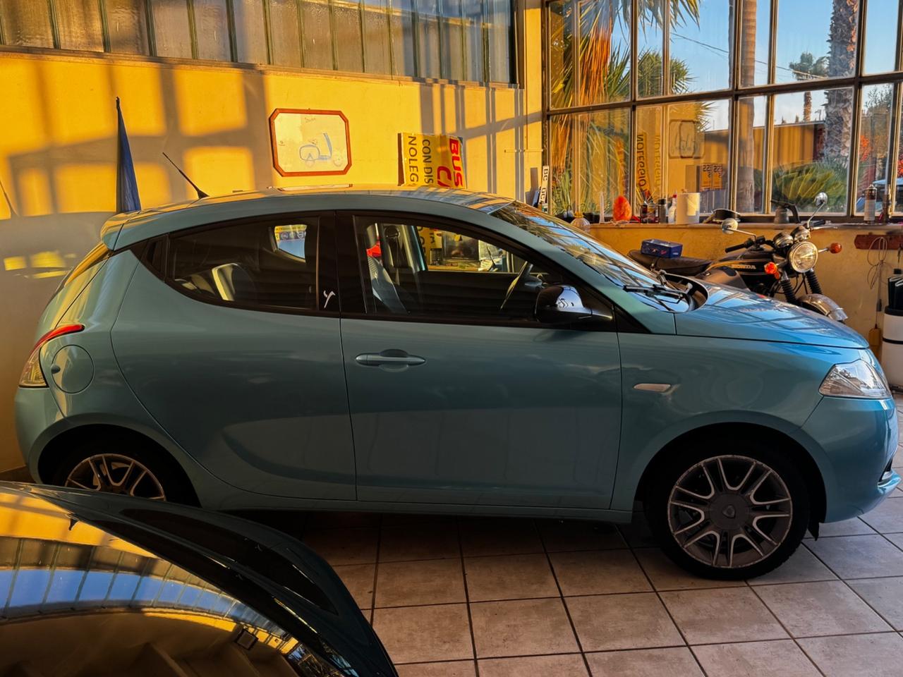 Lancia Ypsilon 1.3 MJT 16V 95 CV 5 porte S&S Elefantino