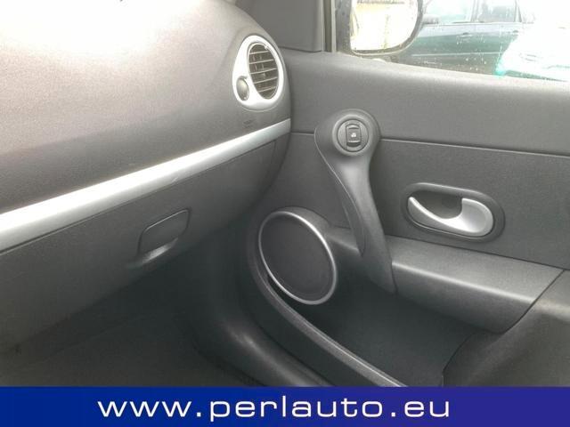 Renault Clio 1.2 16V 5 porte GPL Dynamique