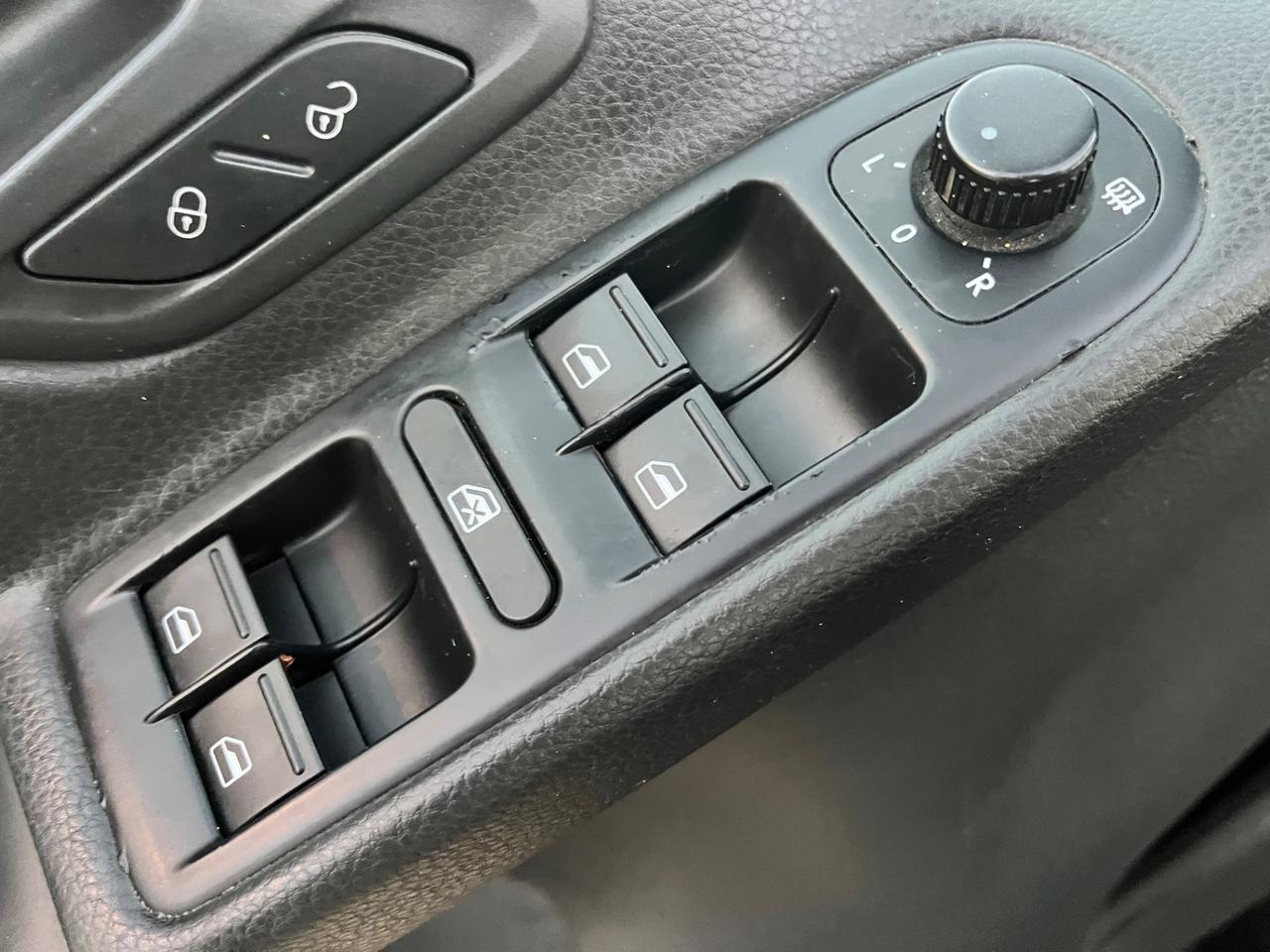 Volkswagen Golf 2.0 TDI 110CV DPF 5p.