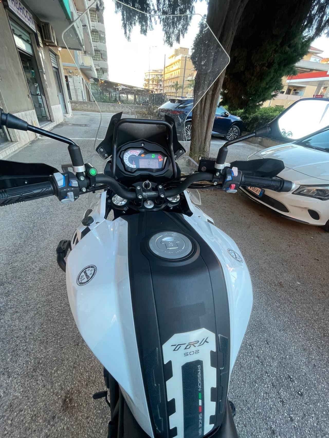 Benelli TRK 502