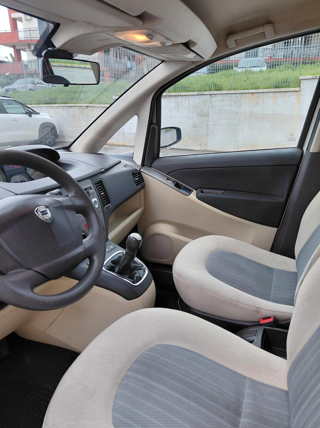 Lancia MUSA 1.9 Multijet Platino Plus