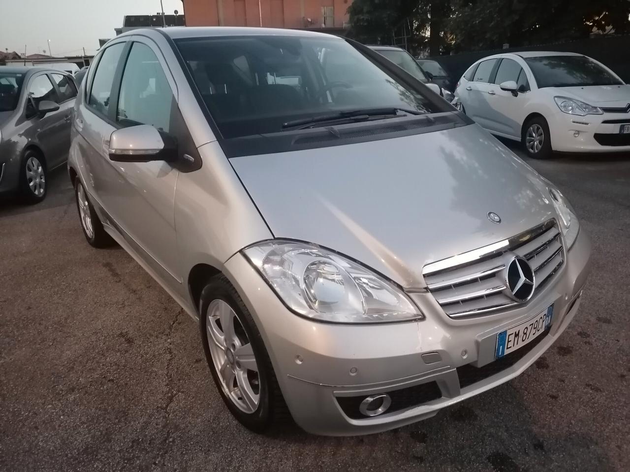 MERCEDES A 160 CDI BlueEFFICIENCY 2011 neopatentati