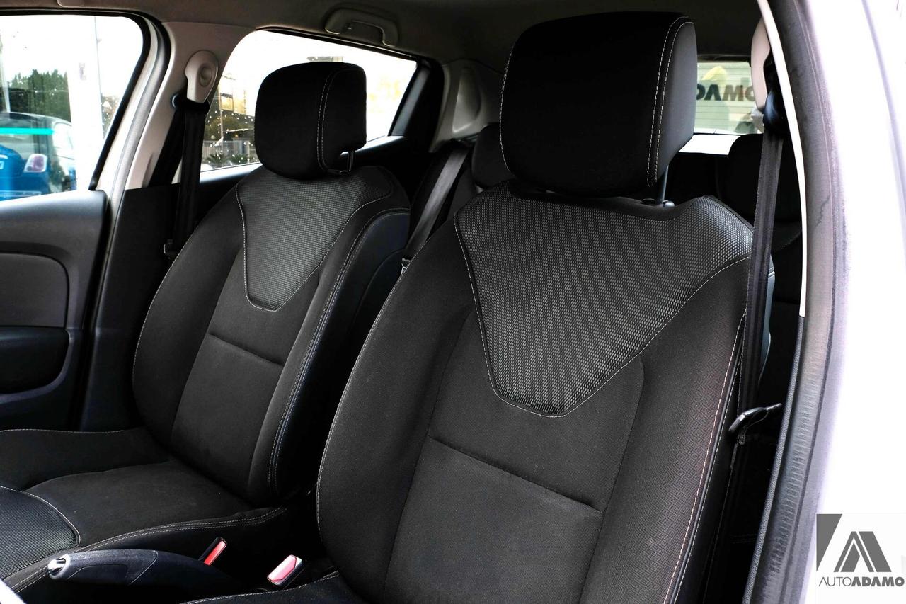 Renault Clio 75CV Energy Duel