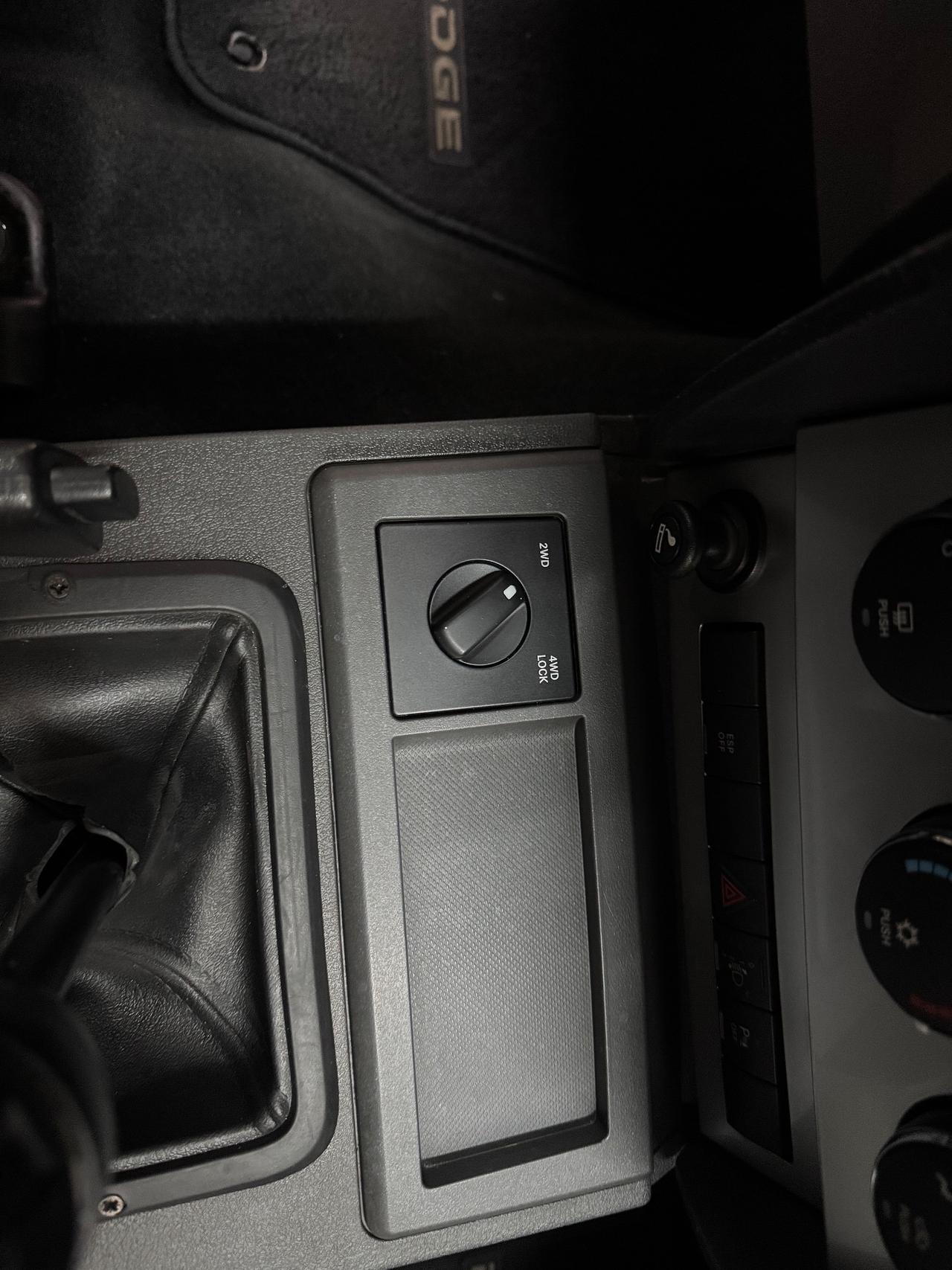 Dodge Nitro 2.8 CRD SE 4WD