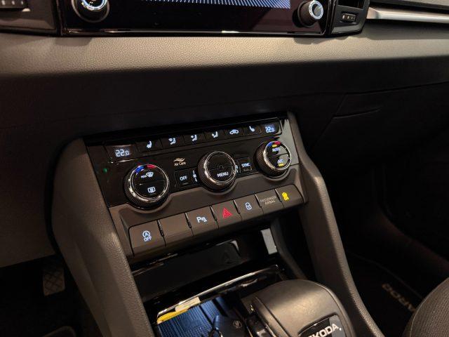 SKODA Karoq 1.5 TSI DSG Selection LED TravelAssist Camera