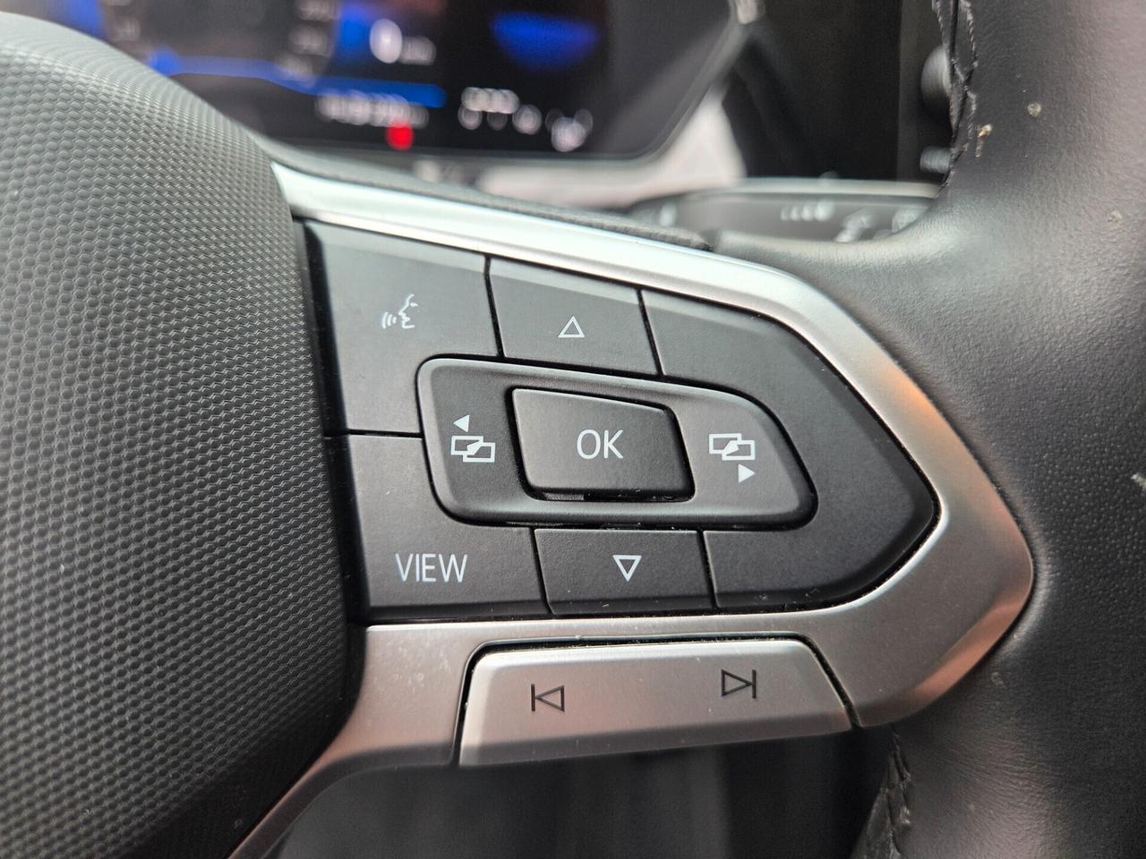 Volkswagen T-Cross 1.0 TSI STYLE BMT