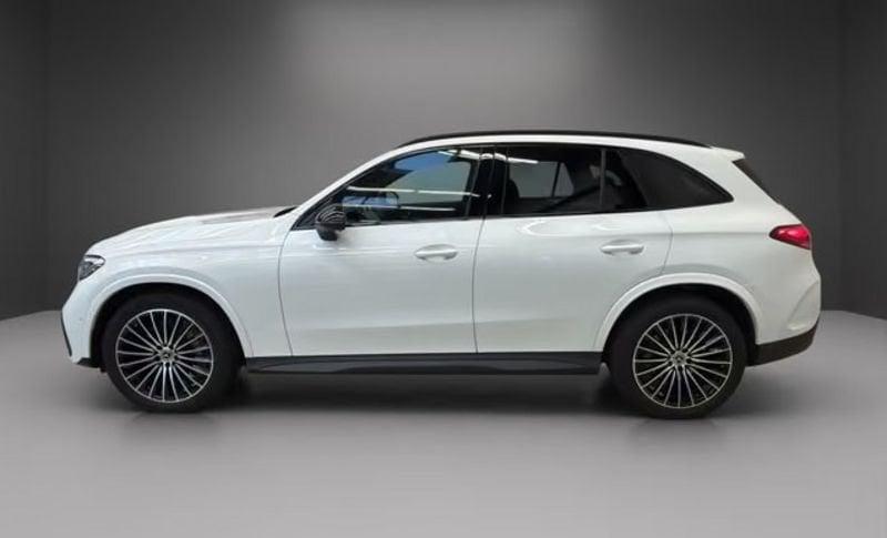 Mercedes-Benz GLC GLC 200 AMG Line Premium Plus 4matic auto 20" BLACK PACK