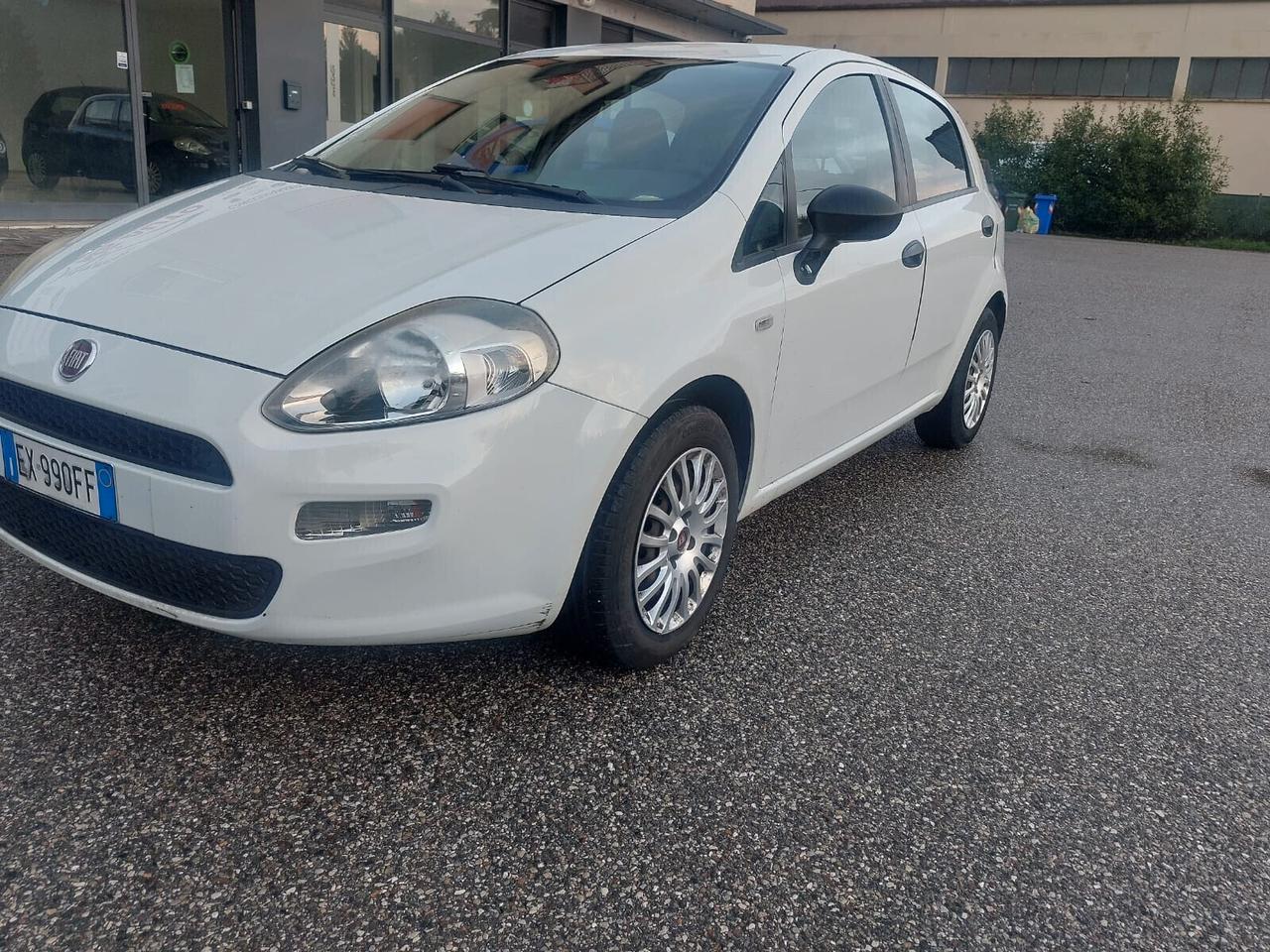 Fiat Punto 1.3 MJT II 75 CV 5 porte Lounge