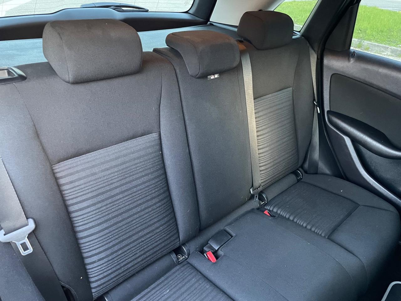 Mercedes-benz B 180 Premium * SOLO 87000 Km