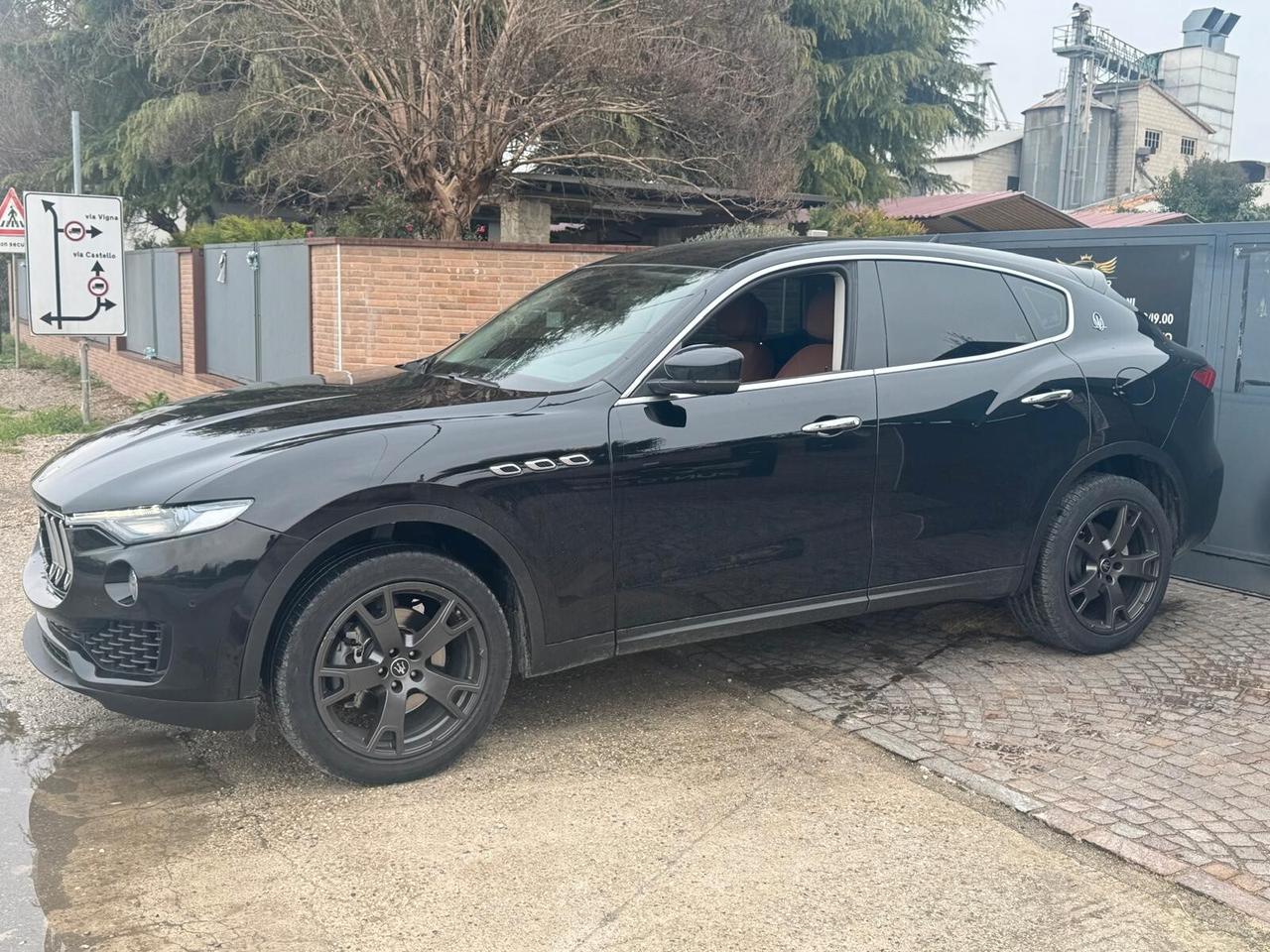 Maserati Levante V6 AWD Gransport