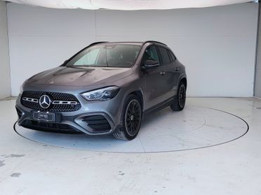 Mercedes-Benz GLA-H247 2023 - GLA 200 d AMG Line Premium auto