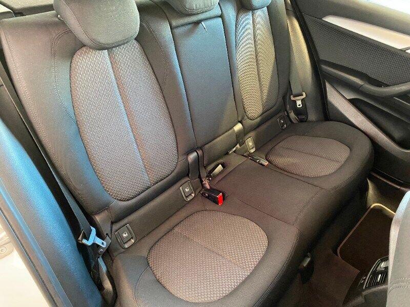 BMW X2 X2 sDrive18d Business-X