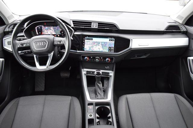 AUDI Q3 35 TDI S tronic Business Advanced