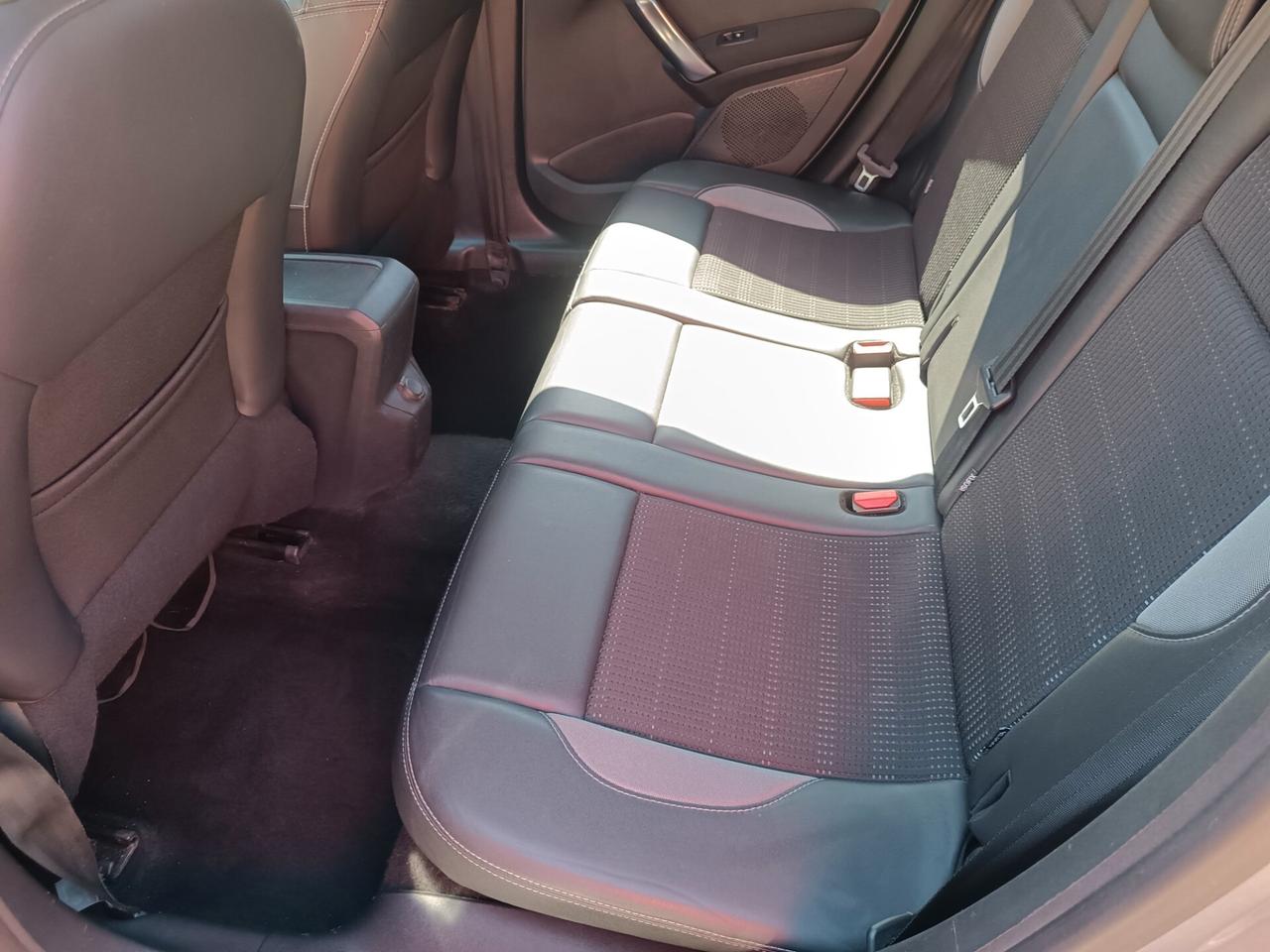 Peugeot 2008 PureTech 82 Allure