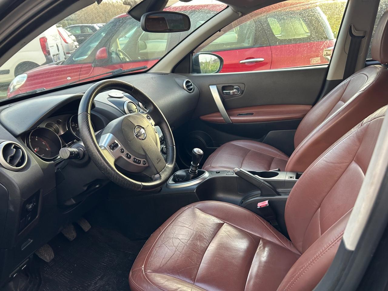 Nissan Qashqai 2.0 dCi DPF Tekna