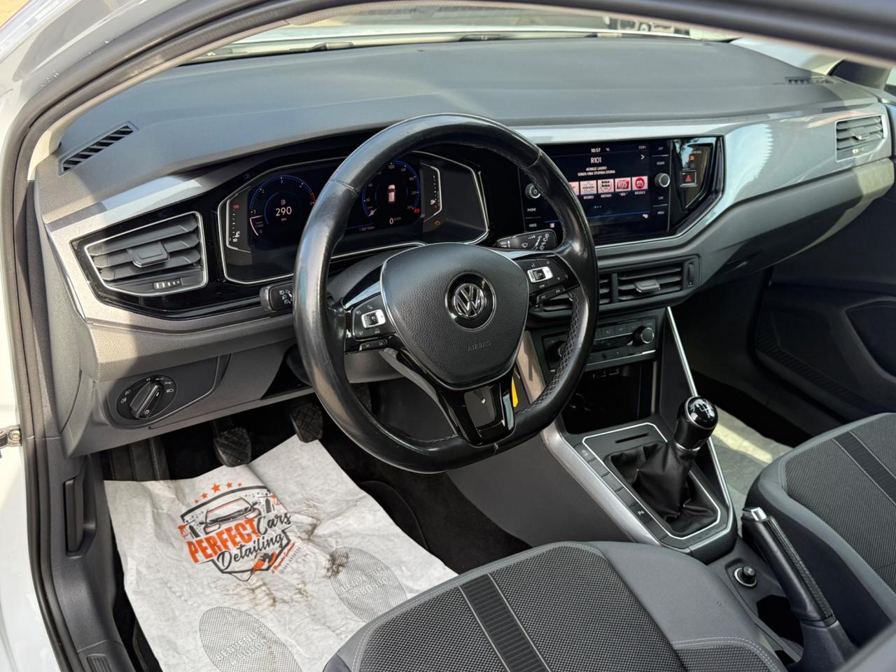 Polo 1.6 TDI R-LINE -unipro-rate-garanzia-permute
